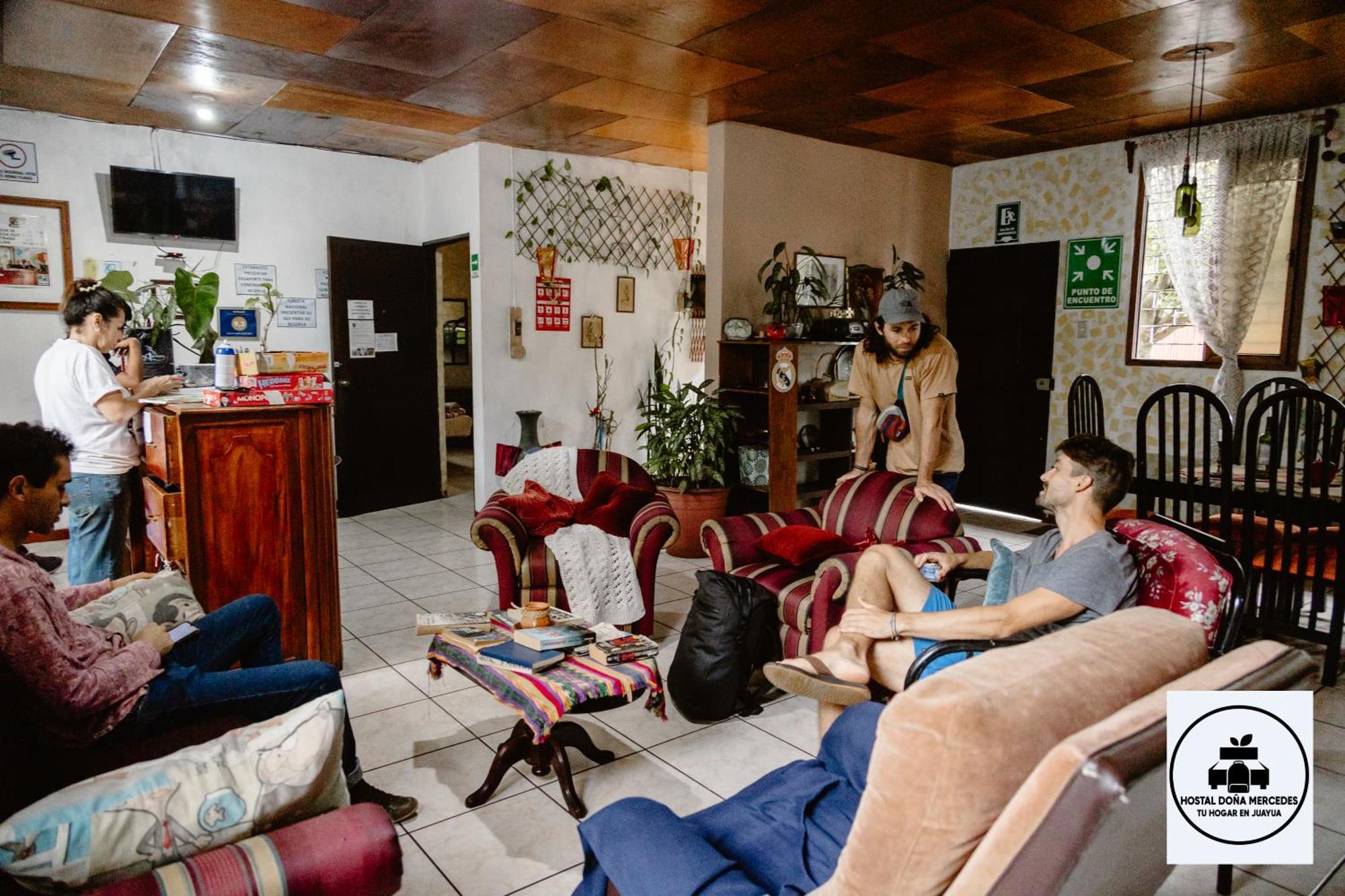 Hostal Dona Mercedes Juayúa المظهر الخارجي الصورة